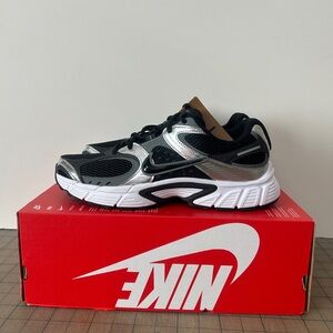 Nike V5 RNR ‘Black Anthracite Smoke Grey’